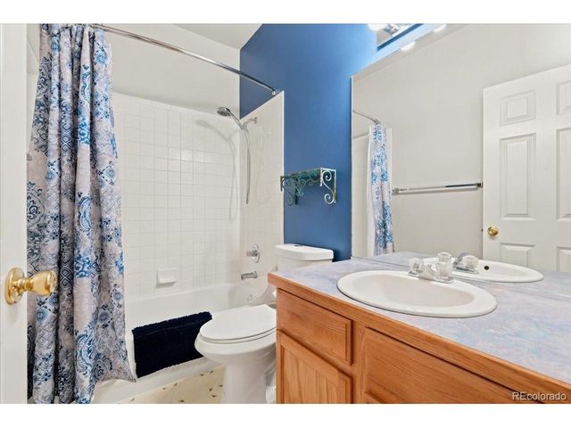 1116 Summit Ct, Windsor, CO 80550