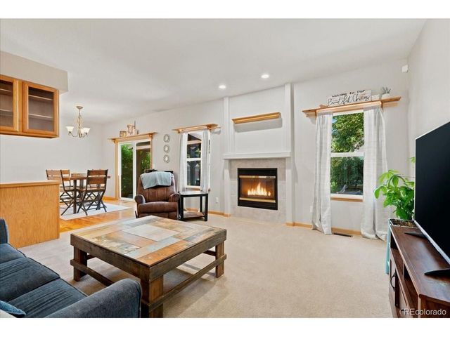 1116 Summit Ct, Windsor, CO 80550