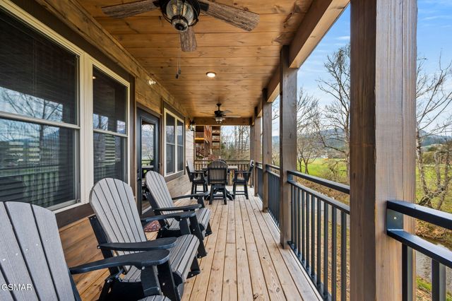 3140 Cherokee Valley Drive, Sevierville, TN 37862