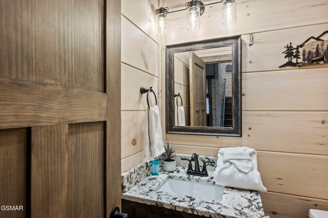 3140 Cherokee Valley Drive, Sevierville, TN 37862