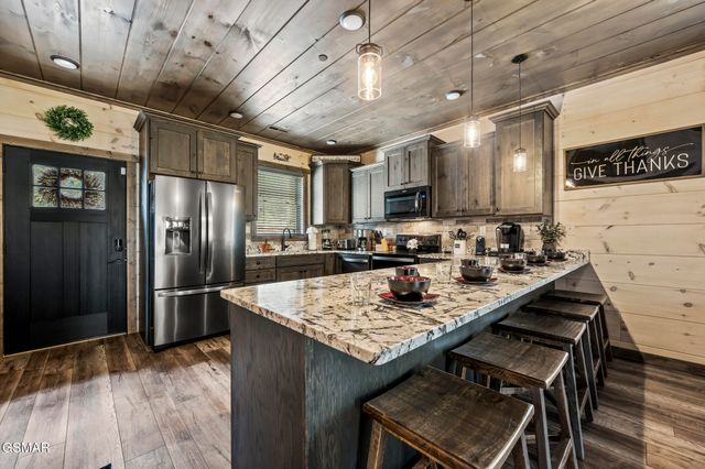 3140 Cherokee Valley Drive, Sevierville, TN 37862