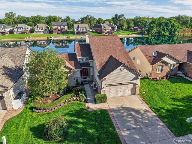 2191 Barclay Avenue, Shelby, MI 48317