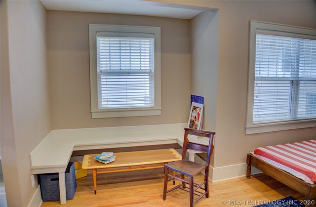 2119 E 17th Place, Tulsa, OK 74104