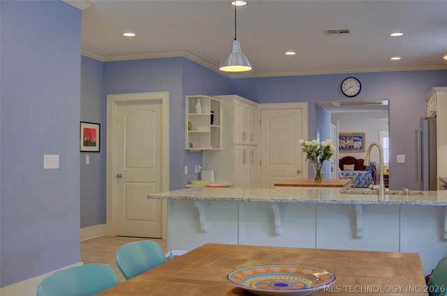 2119 E 17th Place, Tulsa, OK 74104