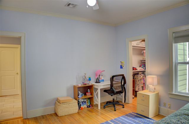 2119 E 17th Place, Tulsa, OK 74104