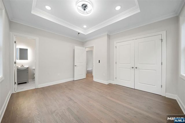 16 Coles Court, River Edge, NJ 07661