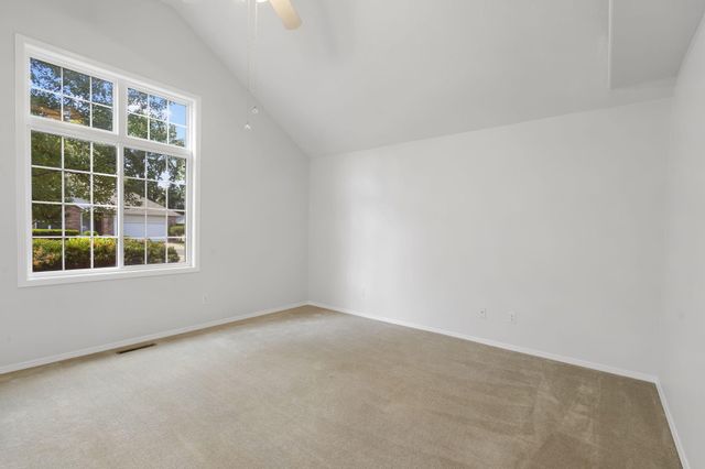 3981 W Greenwood Street, Springfield, MO 65807