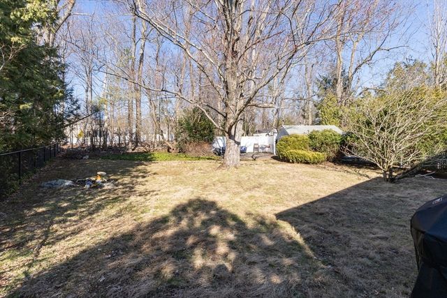 186 Doyle Road, Holden, MA 01520