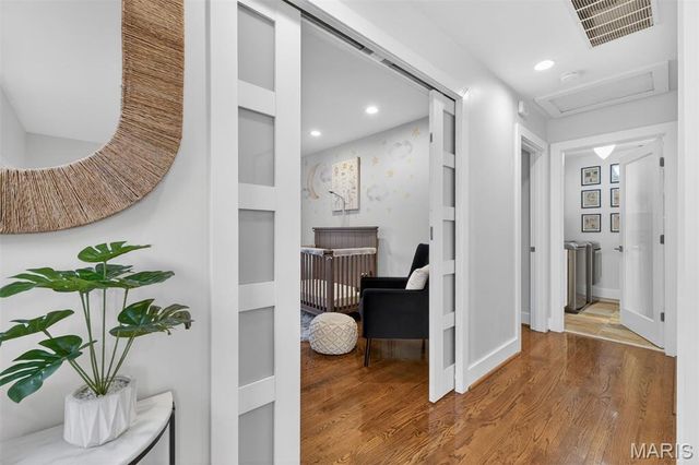 4242 Olive Street, St Louis, MO 63108