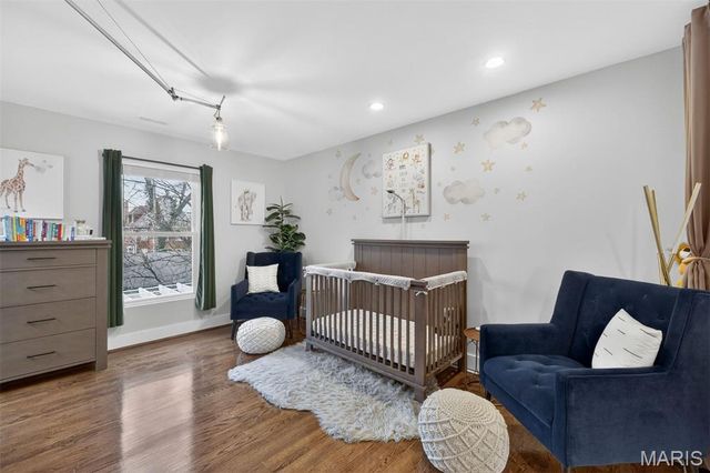 4242 Olive Street, St Louis, MO 63108