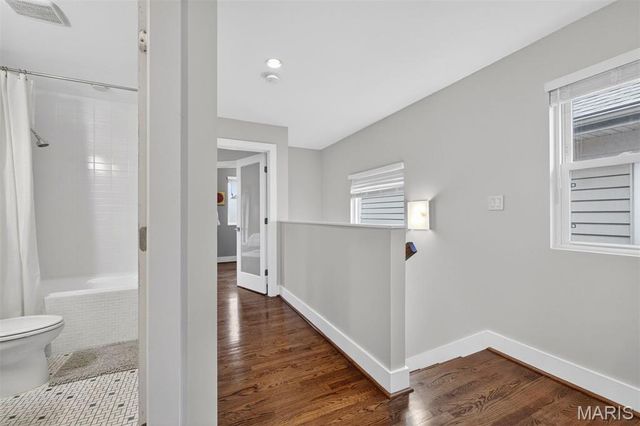 4242 Olive Street, St Louis, MO 63108