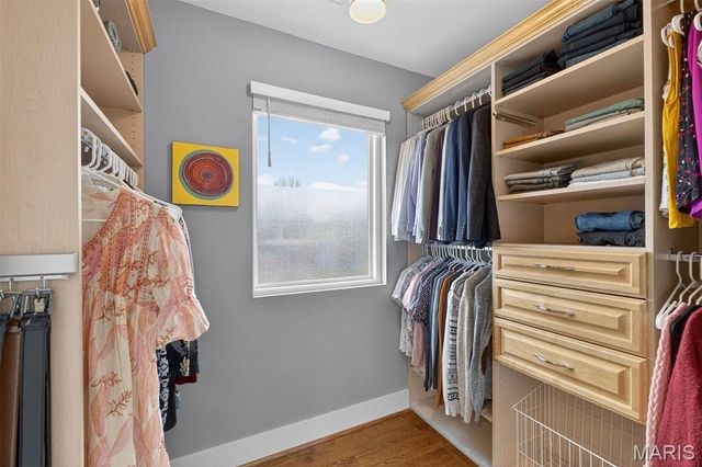 4242 Olive Street, St Louis, MO 63108