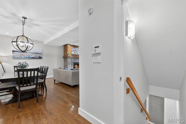 4242 Olive Street, St Louis, MO 63108