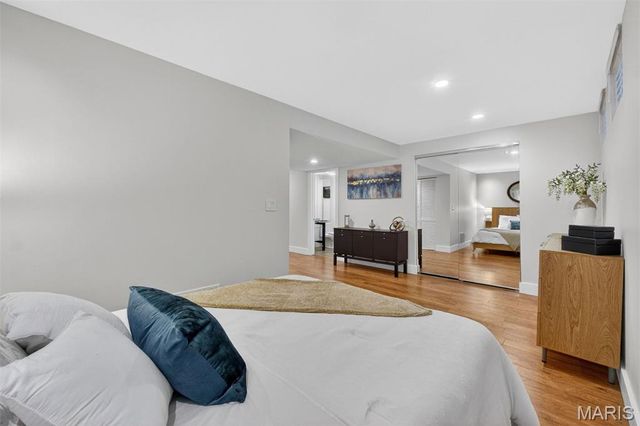 4242 Olive Street, St Louis, MO 63108