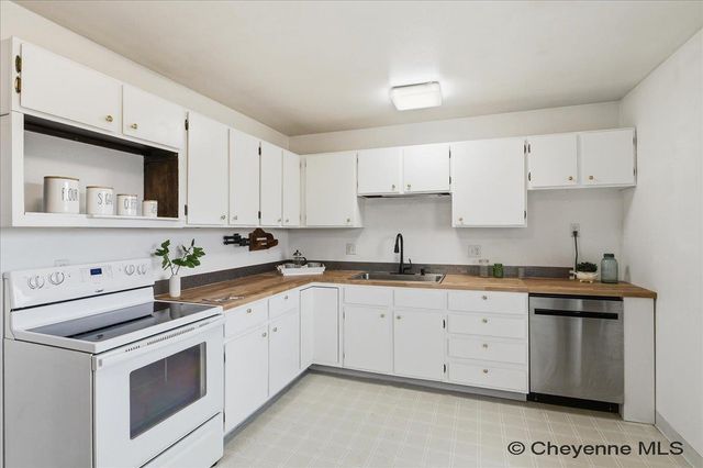 134 RIO VERDE CIR, Cheyenne, WY 82001