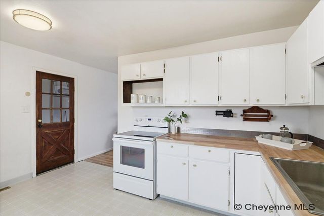 134 RIO VERDE CIR, Cheyenne, WY 82001