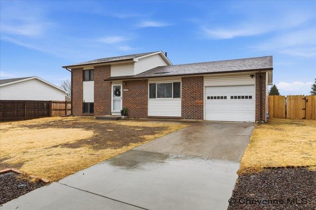 134 RIO VERDE CIR, Cheyenne, WY 82001