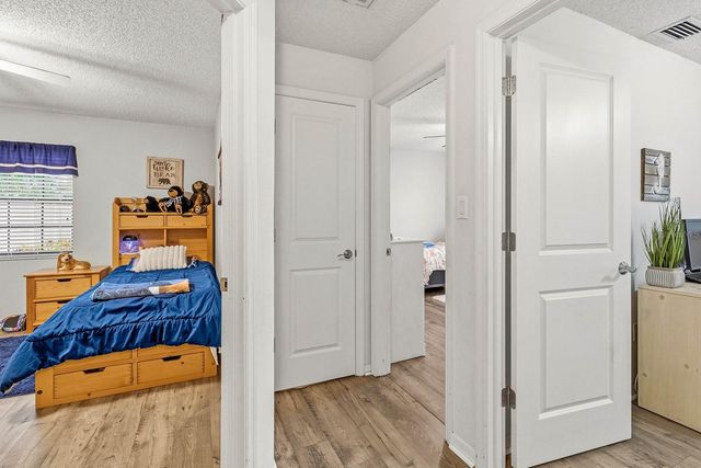 2018 HIGH GLEN COURT N., Lakeland, FL 33813