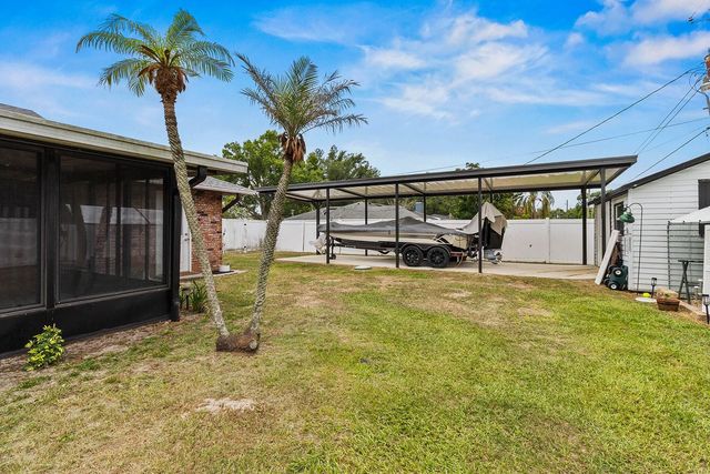 2018 HIGH GLEN COURT N., Lakeland, FL 33813