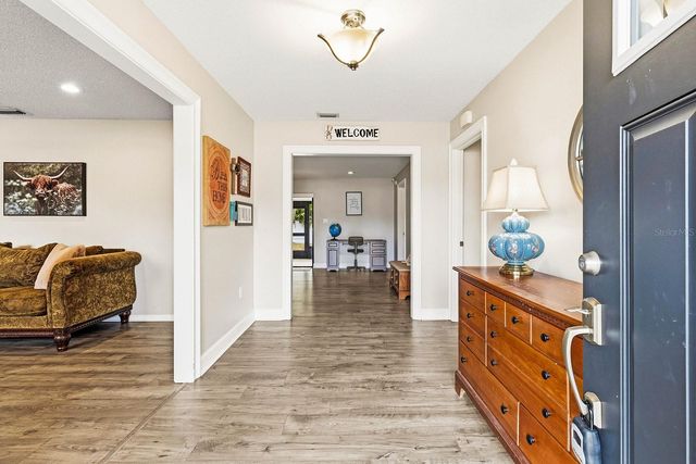 2018 HIGH GLEN COURT N., Lakeland, FL 33813
