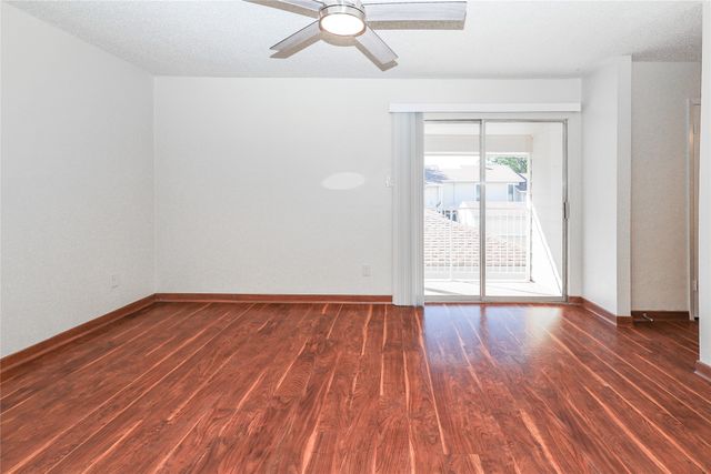 1963 Shorewood Drive, Grapevine, TX 76051