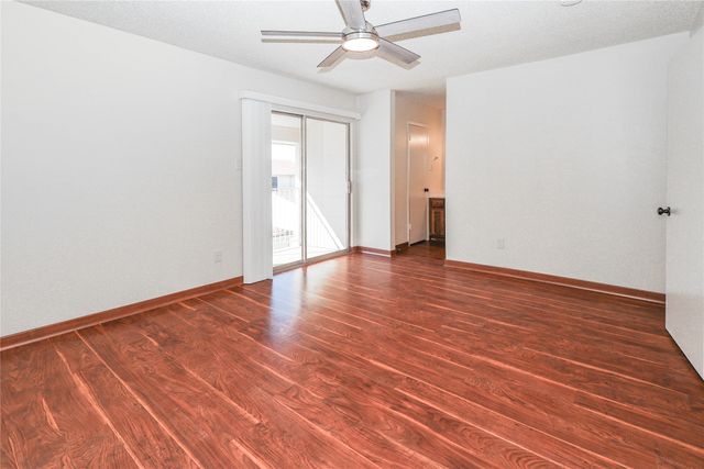 1963 Shorewood Drive, Grapevine, TX 76051