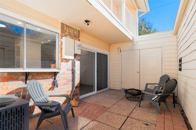 1963 Shorewood Drive, Grapevine, TX 76051