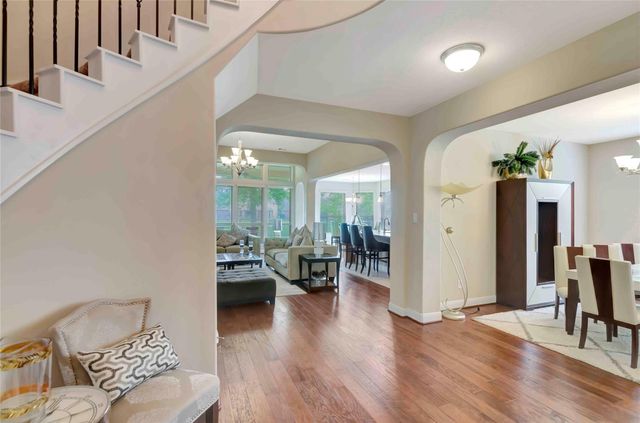 39 Wading Pond, The Woodlands, TX 77375