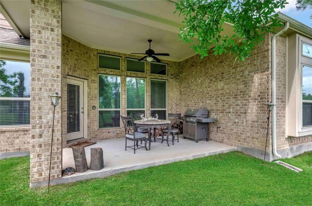39 Wading Pond, The Woodlands, TX 77375