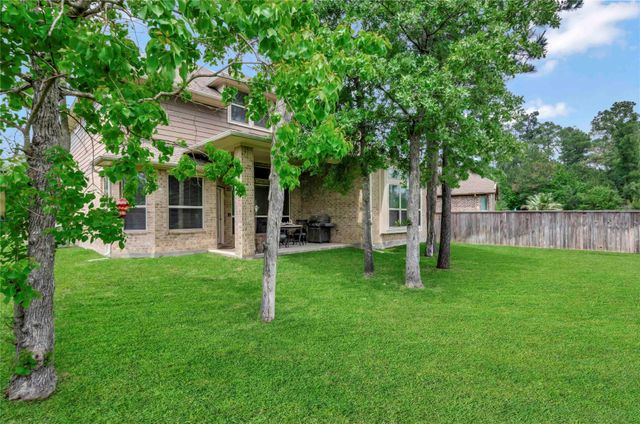 39 Wading Pond, The Woodlands, TX 77375