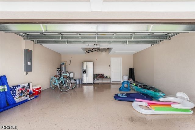 1702 SE 1st TER, Cape Coral, FL 33990