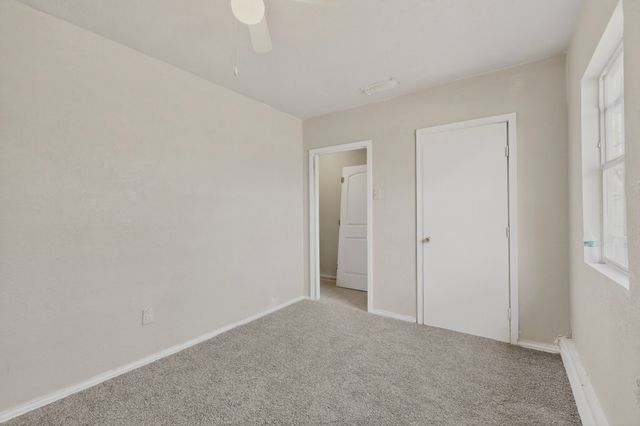 948 Carom Way, Dallas, TX 75217