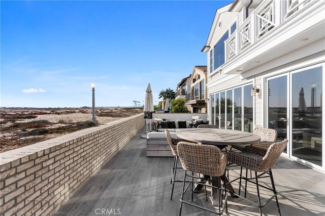 1215 E Balboa, Newport Beach, CA 92661