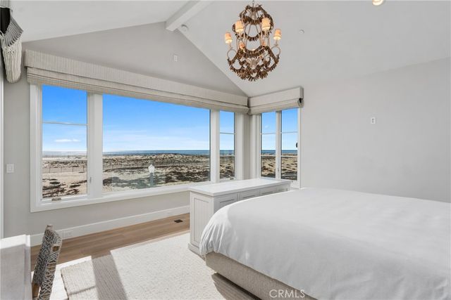 1215 E Balboa, Newport Beach, CA 92661
