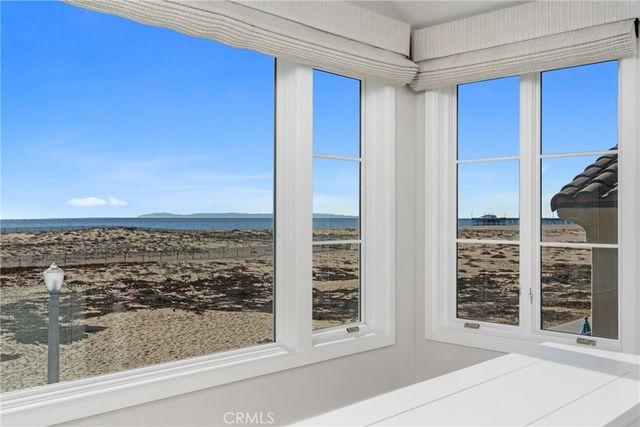 1215 E Balboa, Newport Beach, CA 92661