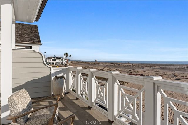 1215 E Balboa, Newport Beach, CA 92661