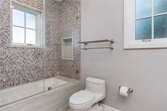 1215 E Balboa, Newport Beach, CA 92661