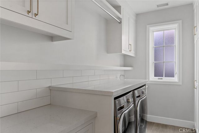 1215 E Balboa, Newport Beach, CA 92661