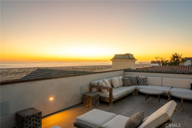 1215 E Balboa, Newport Beach, CA 92661