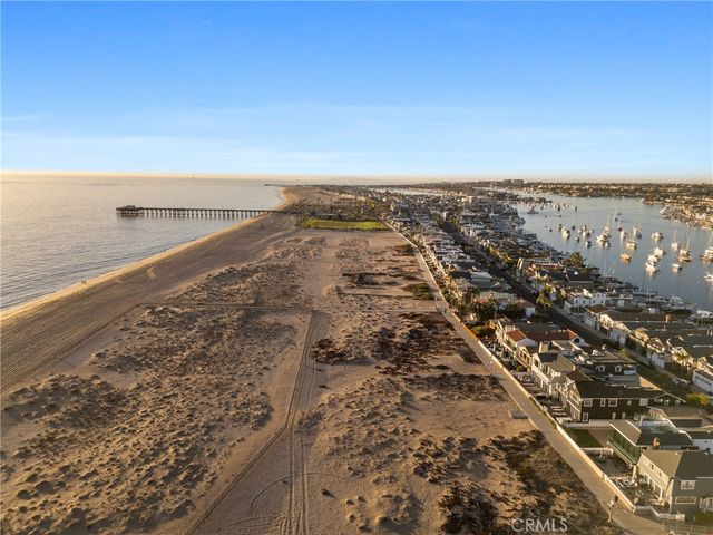 1215 E Balboa, Newport Beach, CA 92661