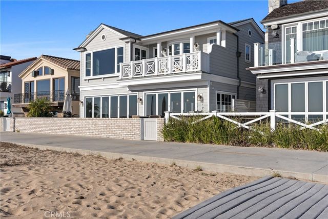 1215 E Balboa, Newport Beach, CA 92661