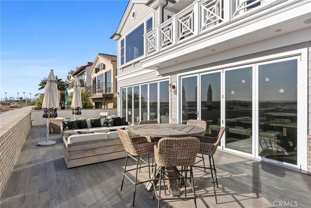 1215 E Balboa, Newport Beach, CA 92661