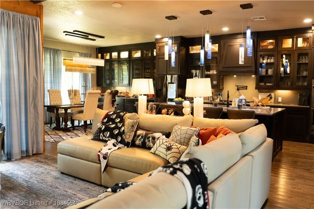 18288 Benson Lane, Heavener, OK 74937