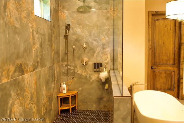 18288 Benson Lane, Heavener, OK 74937