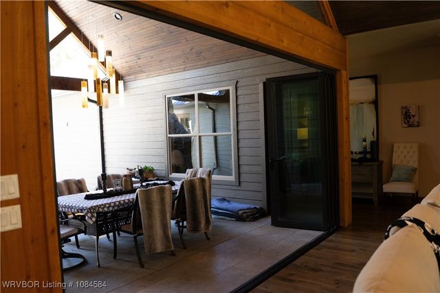 18288 Benson Lane, Heavener, OK 74937