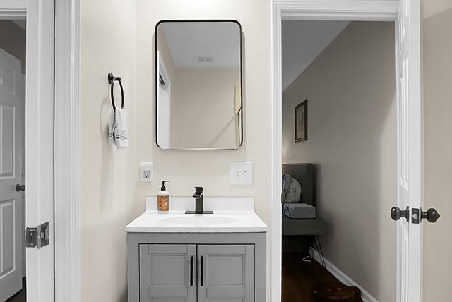 2200 Kings Gate Lane, Mount Pleasant, SC 29466