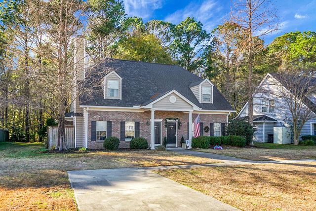 2200 Kings Gate Lane, Mount Pleasant, SC 29466