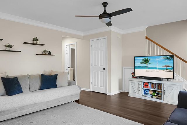 2200 Kings Gate Lane, Mount Pleasant, SC 29466