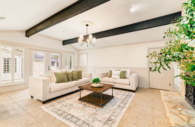 90 Mossy Cup, Shavano Park, TX 78231