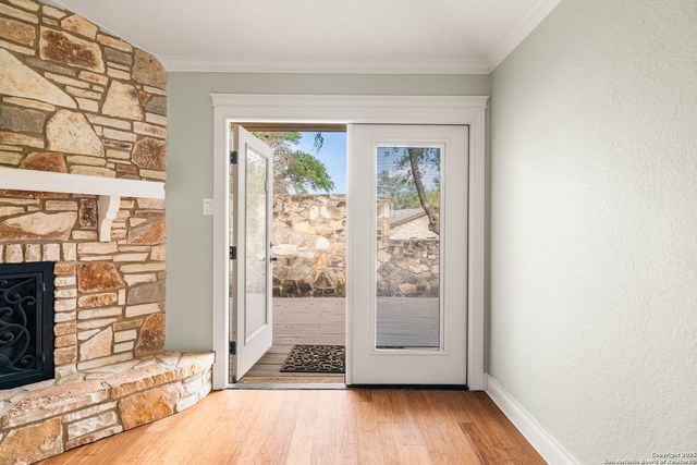 90 Mossy Cup, Shavano Park, TX 78231